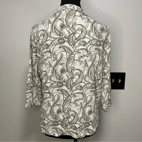 Chico’s Green Paisley Linen Top with Quarter Sleeves LARGE - Picture 6 of 9